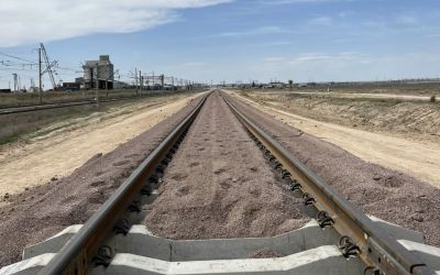 Construction of the ballast layer on the railway bypass around Almaty