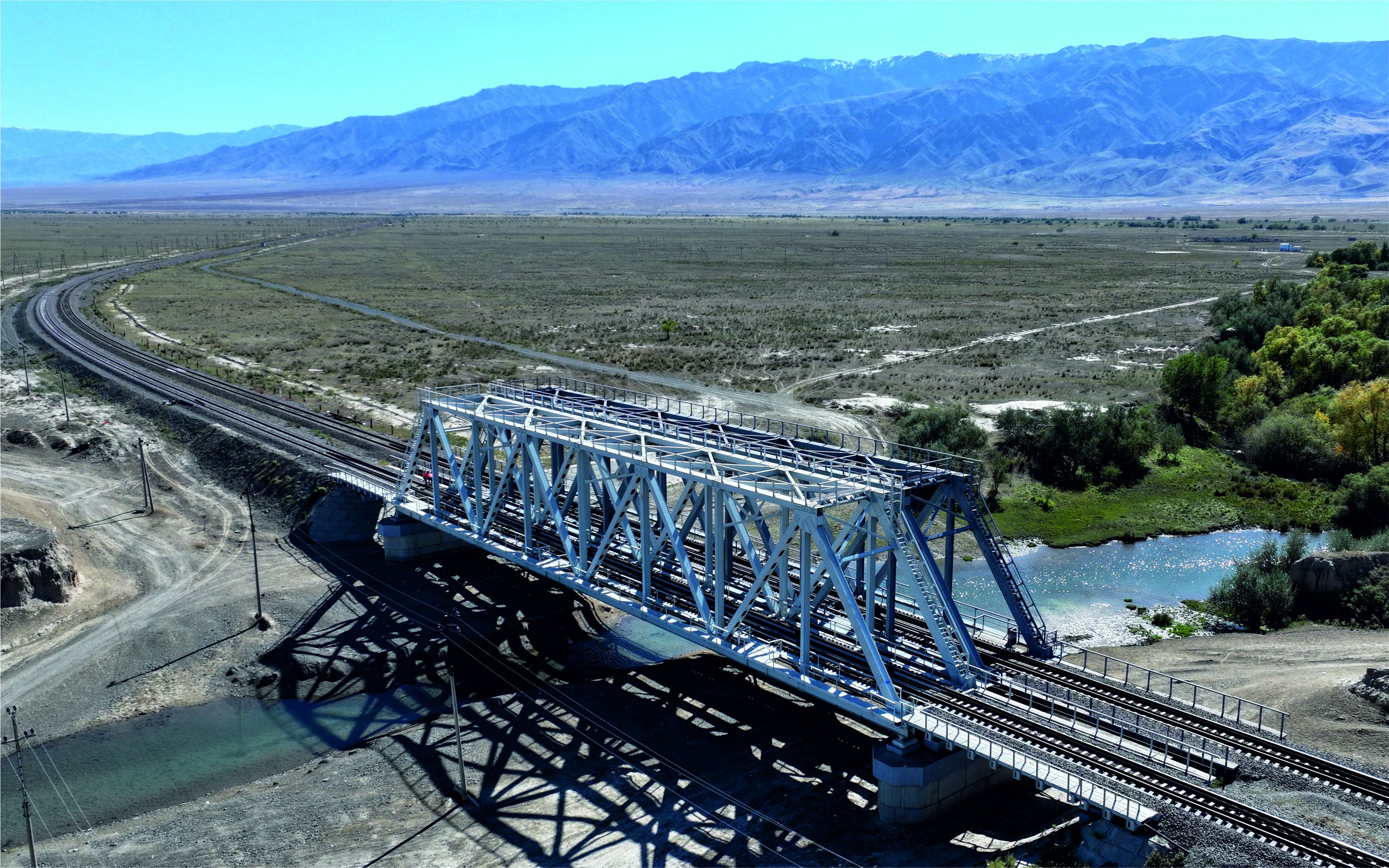 «Достық – Мойынты» теміржол магистралінің екінші жолымен қозғалыс ресми түрде ашылды