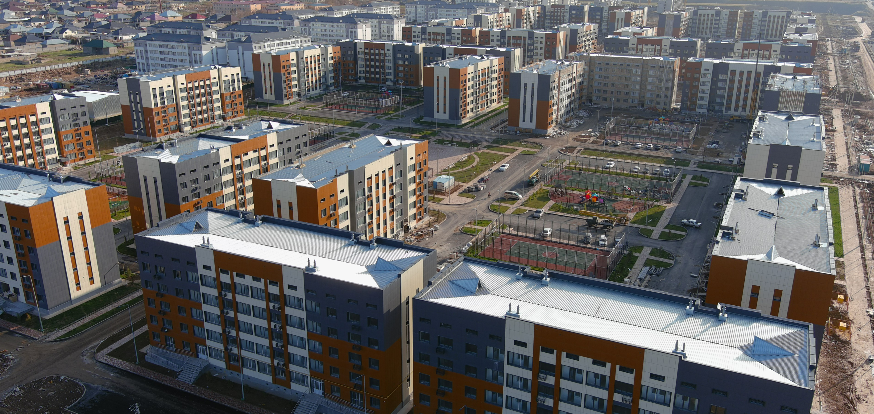 Многоквартирный жилой комплекс в городе Шымкент