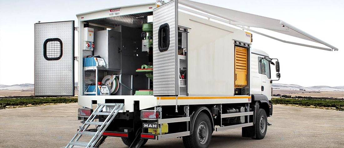 Services of road-building mobile laboratory